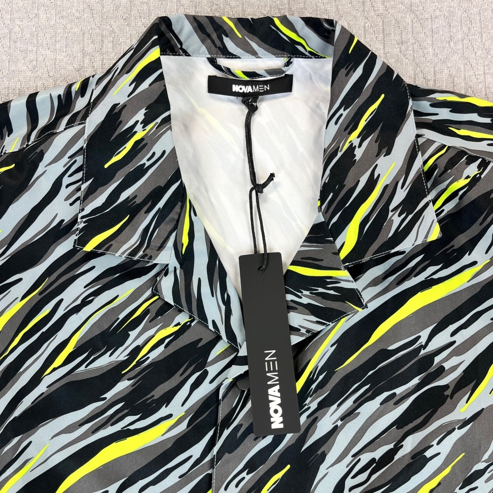 New NOVAMEN Camo tiger striped Neon Safari Cropped Button Up‎ Shirt Men XL
